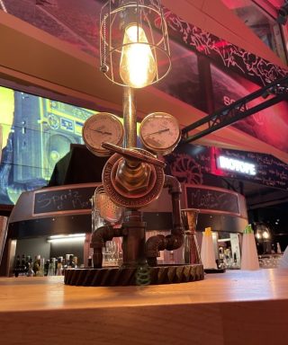 #lafabrica #lafabricayverdon #yverdonlesbains #yverdon #bar #steampunk #restaurant #drinks #cocktails #pub #nightlife #cocktailbar #loungePhoto @claudeol72